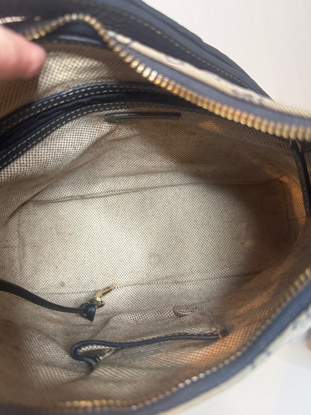 Dooney & Bourke Signature Monogram Canvas Leather Trim Hobo Shoulder Bag Black - Picture 4 of 5